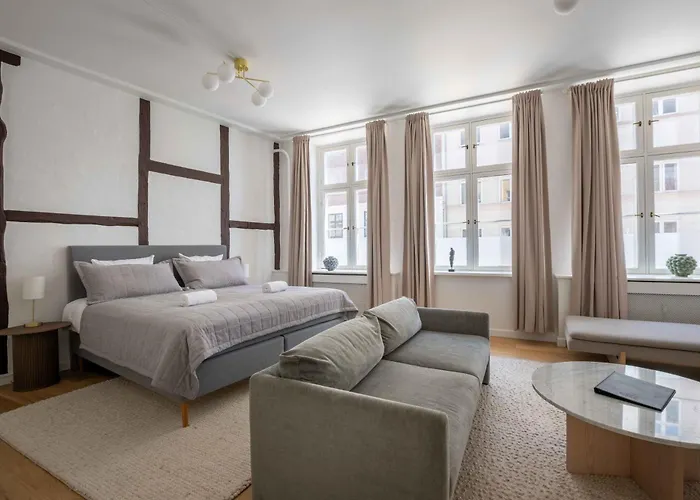 Stylish Flat At Best Location In Cph By The Canals